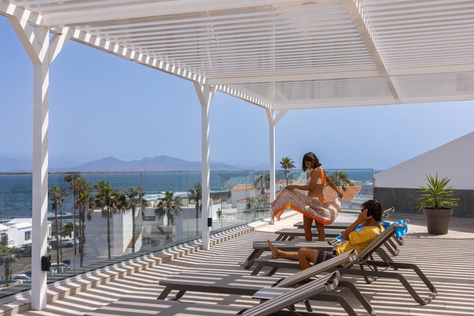 Corralejo Surfing Colors Hotel&Apartments Luaran gambar