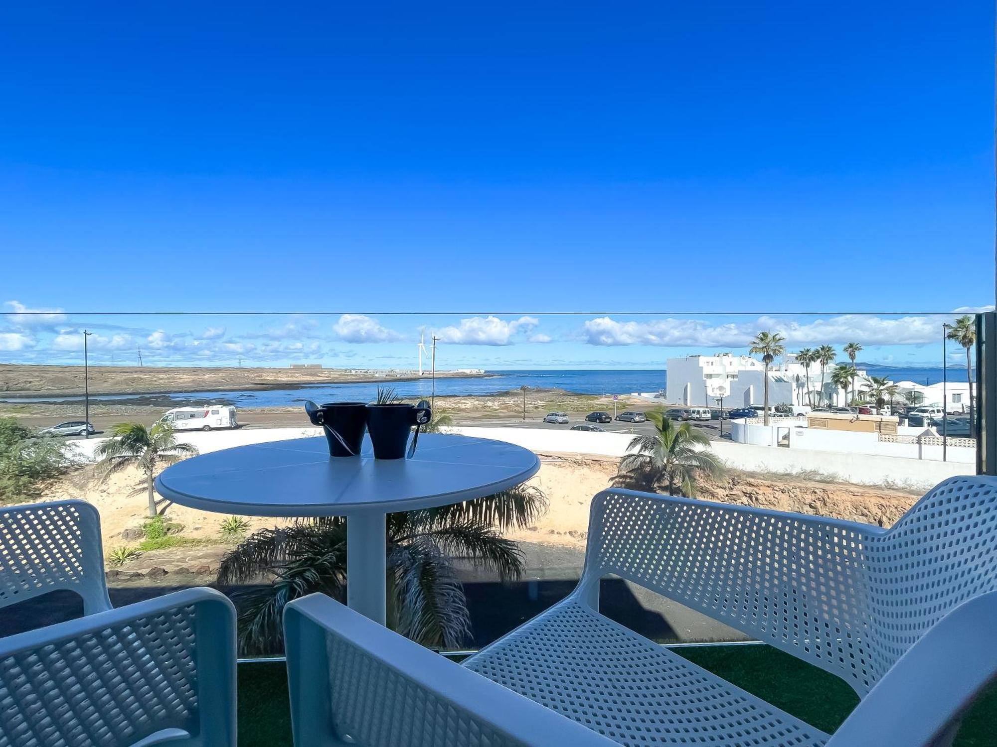 Corralejo Surfing Colors Hotel&Apartments Luaran gambar