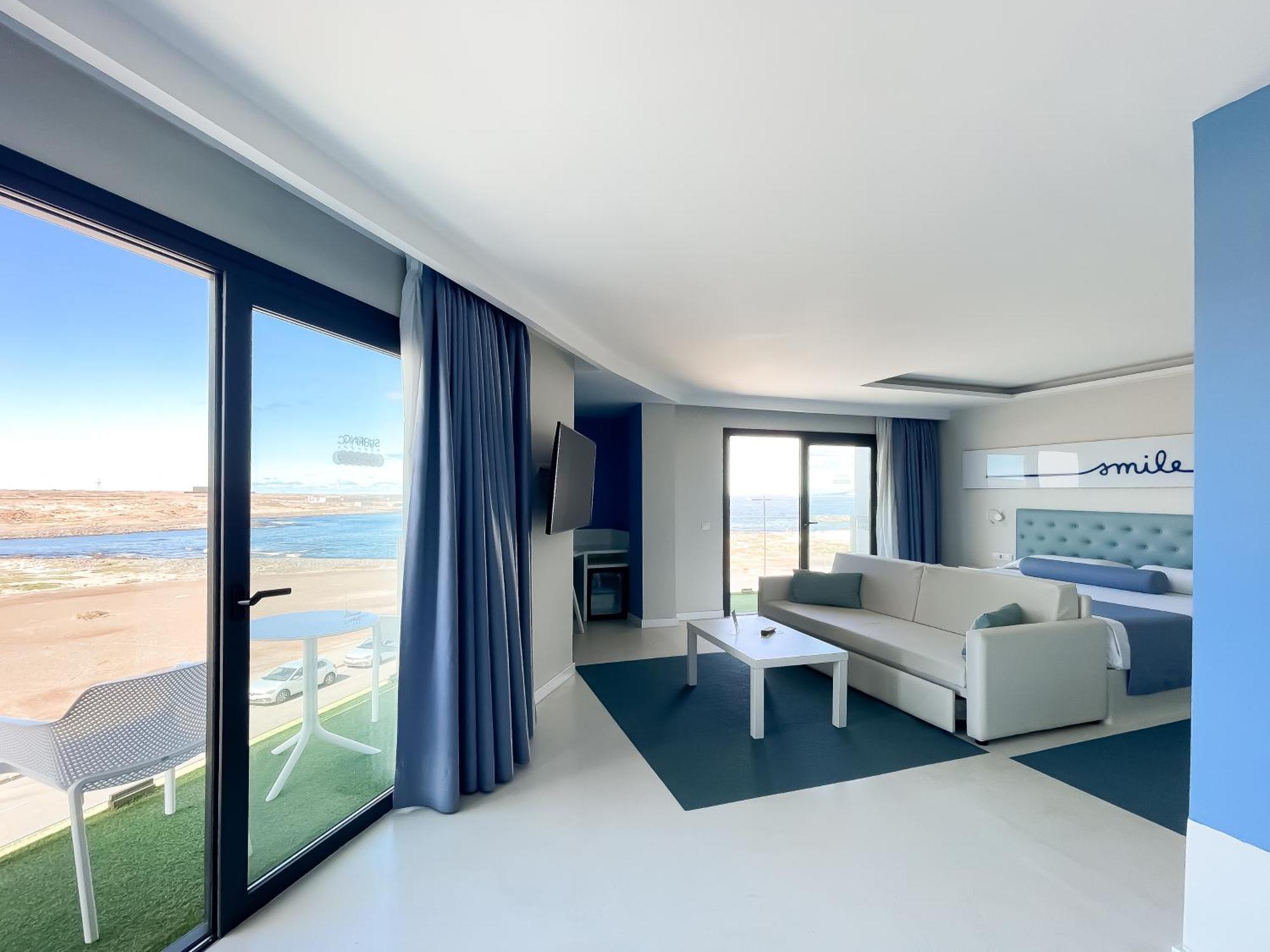 Corralejo Surfing Colors Hotel&Apartments Luaran gambar