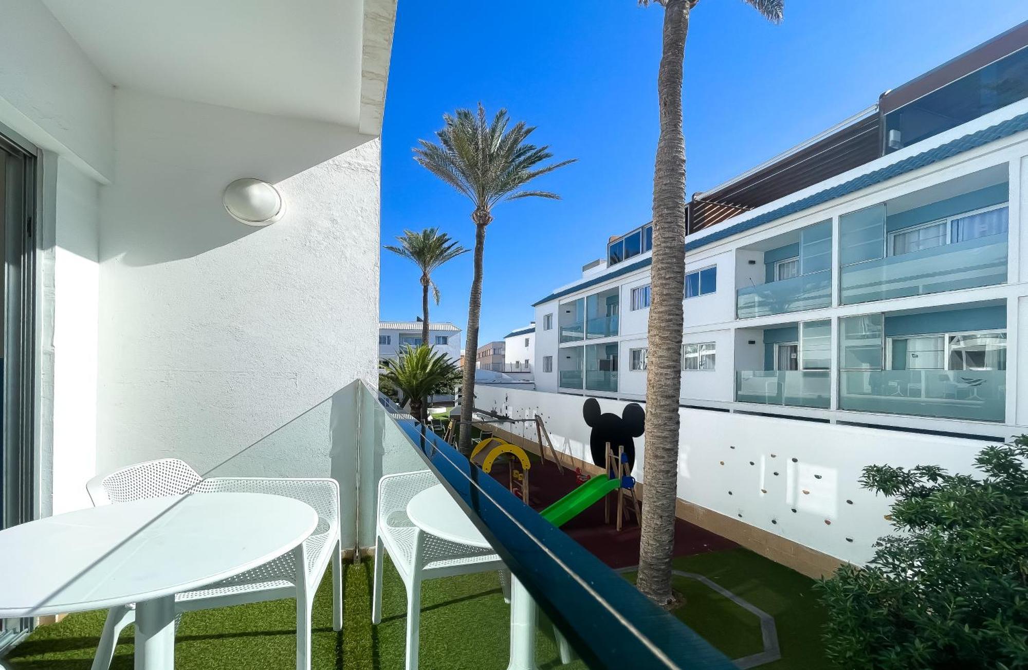 Corralejo Surfing Colors Hotel&Apartments Luaran gambar